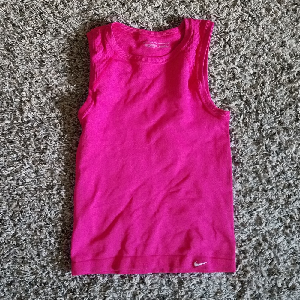 Nike Dri-fit seamless tank